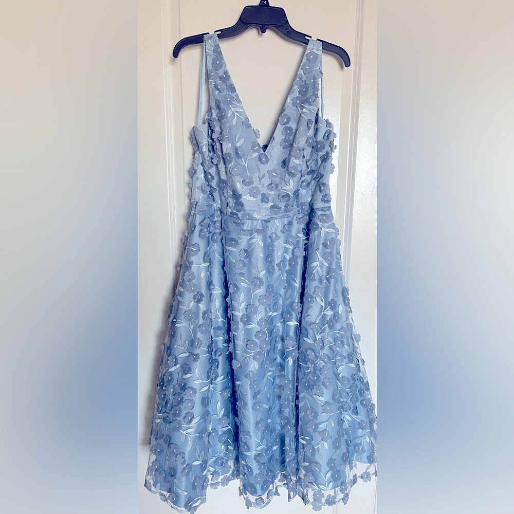 Eliza J Floral Appliqué cocktail midi dress